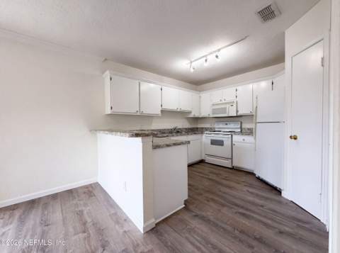 1701 The Greens Way #523, Jacksonville Beach FL - photo 10 of 20