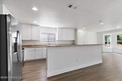 1194 Dawn Creek Court, Jacksonville FL - photo 8 of 23