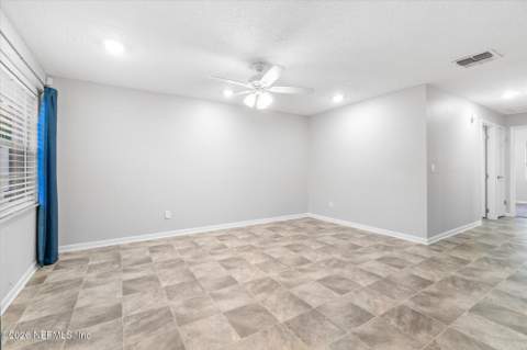 2312 Silver Lake Drive, Palatka FL - photo 8 of 29