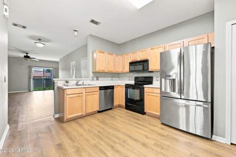 529 Scrub Jay Drive, St. Augustine FL - photo 9 of 33