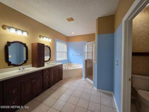 4251 Woodley Creek Road, Jacksonville FL - photo 16 of 41