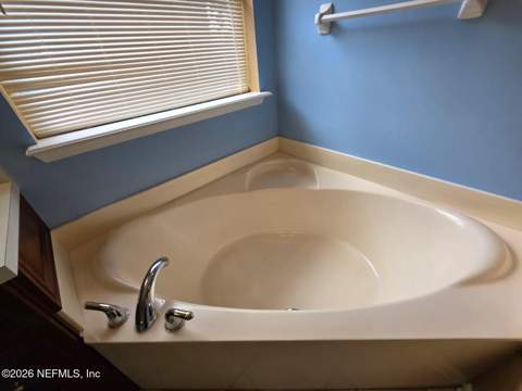 4251 Woodley Creek Road, Jacksonville FL - photo 19 of 41