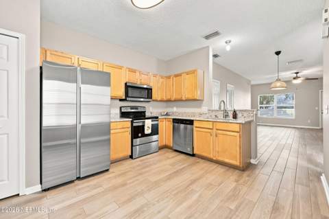 857 Southern Creek Drive, St. Johns FL - photo 7 of 43