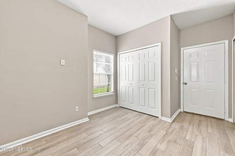 857 Southern Creek Drive, St. Johns FL - photo 9 of 43
