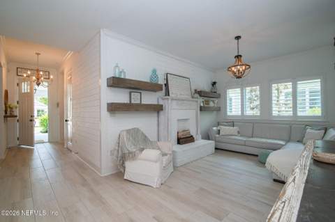 170 Forestview Lane, Jacksonville FL - photo 6 of 18