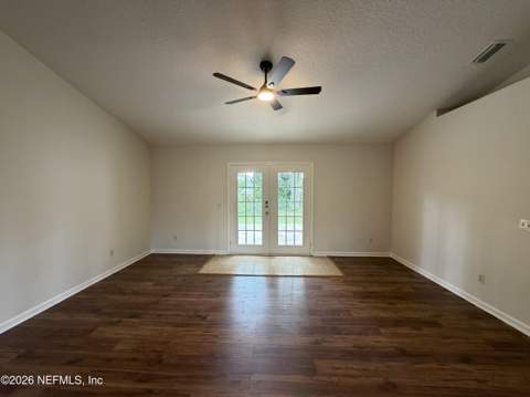4224 Harbor View Drive, Jacksonville FL - photo 9 of 19