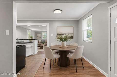 215 Hilltop Drive, Orange Park FL - photo 9 of 33