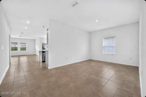 8155 Archibald Terrace, Jacksonville FL - photo 7 of 41