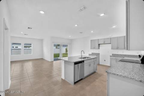 8155 Archibald Terrace, Jacksonville FL - photo 11 of 41