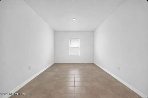 8155 Archibald Terrace, Jacksonville FL - photo 18 of 41