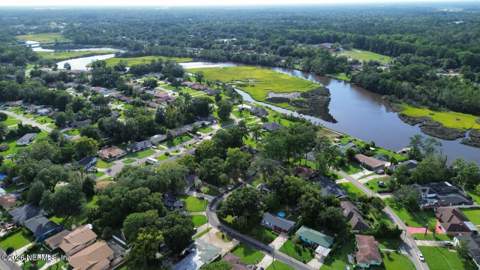 2962 Ribault Circle, Jacksonville FL - photo 11 of 18