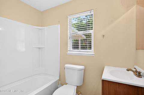 428 Neptune Road, Orange Park FL - photo 16 of 21