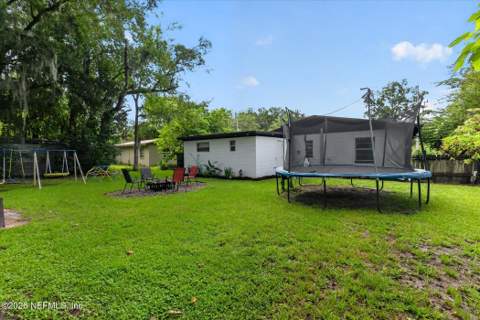 5257 Woodcrest Road, Jacksonville FL - photo 14 of 43