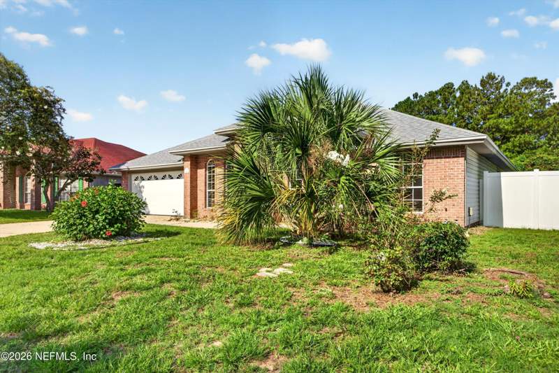 4 bedroom Single Family Residence at 11828 Heather Grove Lane, Heaven Trees, Jacksonville — photo 3