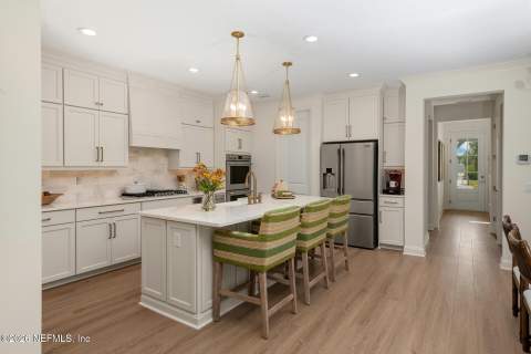 81 Oak Breeze Drive, Ponte Vedra FL - photo 7 of 44