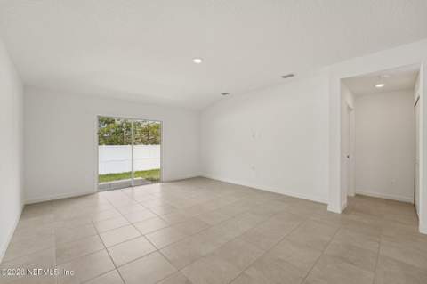 10668 Lishwood Way, Jacksonville FL - photo 8 of 26