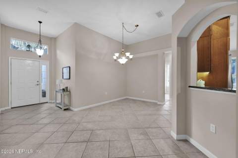 8730 Glenbury Court, Jacksonville FL - photo 6 of 43