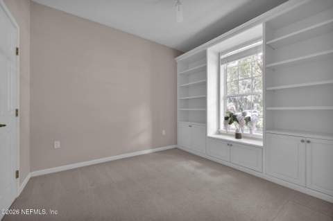 8730 Glenbury Court, Jacksonville FL - photo 17 of 43