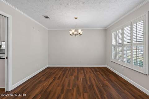 3386 Pickwick Drive, Jacksonville FL - photo 9 of 47