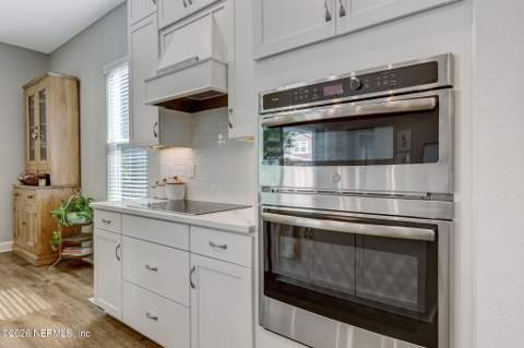 8601 Homeplace Drive, Jacksonville FL - photo 14 of 43