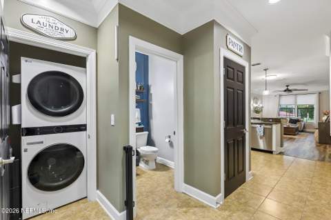 9823 Tapestry Park Circle #303, Jacksonville FL - photo 15 of 31