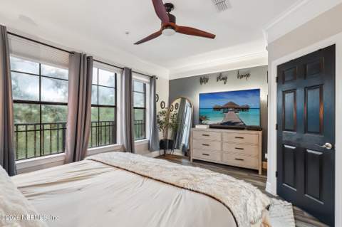 9823 Tapestry Park Circle #303, Jacksonville FL - photo 24 of 31