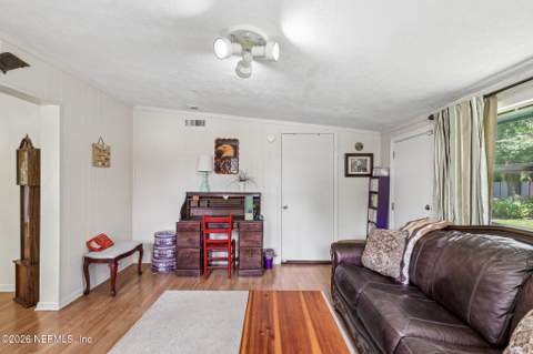 1249 Le Brun Drive, Jacksonville FL - photo 10 of 37