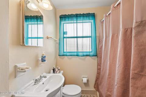 1249 Le Brun Drive, Jacksonville FL - photo 22 of 37