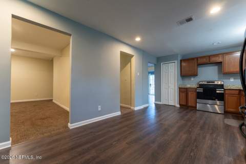 2604 Hyde Park Road, Jacksonville FL - photo 15 of 107