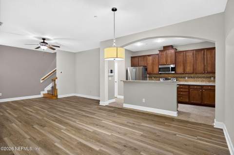 6163 Clearsky Drive, Jacksonville FL - photo 8 of 34