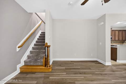 6163 Clearsky Drive, Jacksonville FL - photo 17 of 34