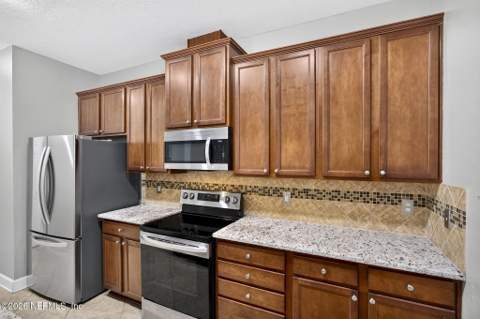 6163 Clearsky Drive, Jacksonville FL - photo 15 of 34