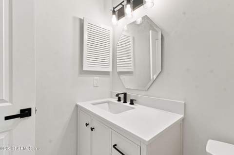 5245 Tree Way Lane, Jacksonville FL - photo 13 of 41