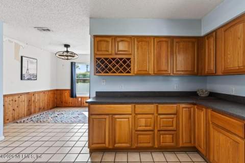 4250 Cordgrass Inlet Drive, Jacksonville FL - photo 18 of 117