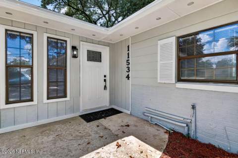 11534 Inez Drive, Jacksonville FL - photo 8 of 65