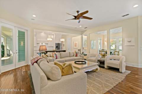3710 Royal Palm Key, Jacksonville Beach FL - photo 14 of 109