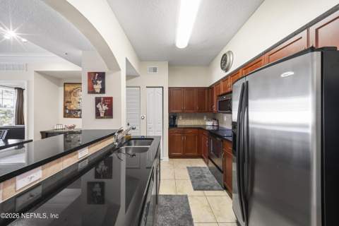 10435 Midtown Parkway #303, Jacksonville FL - photo 7 of 28