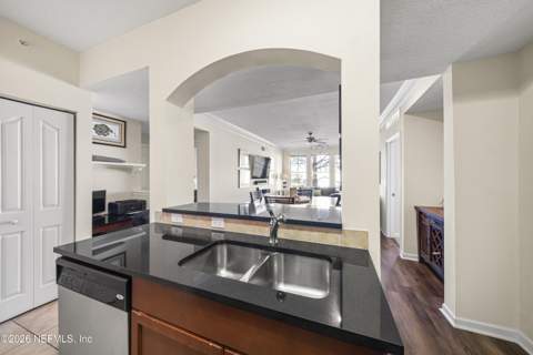 10435 Midtown Parkway #303, Jacksonville FL - photo 9 of 28