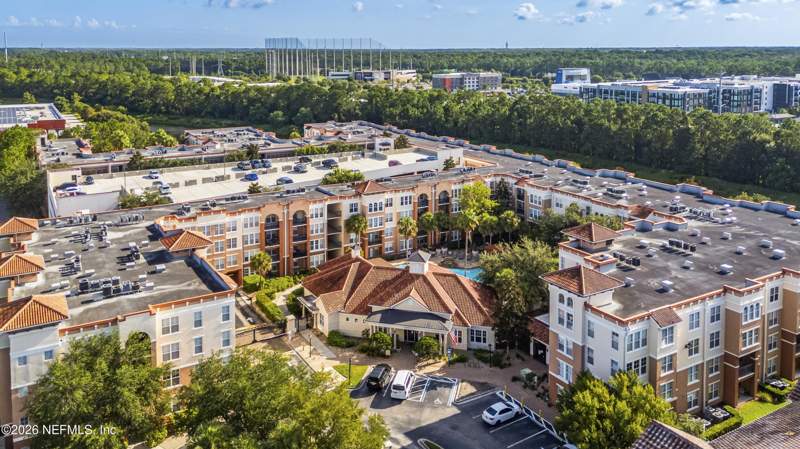 2 bedroom Condominium at 10435 Midtown Parkway #303, Esplanade At Town Center, Jacksonville — photo 2