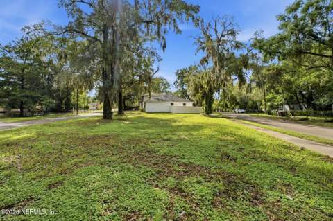 2235 3rd Avenue, Jacksonville FL - photo 16 of 17
