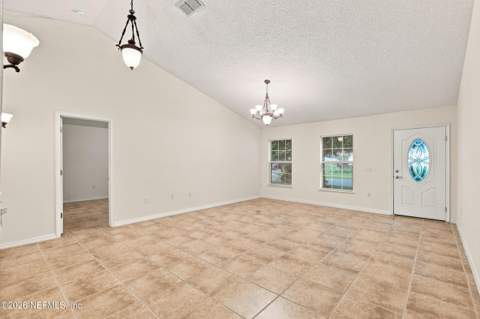 12333 Glenn Hollow Drive, Jacksonville FL - photo 7 of 40