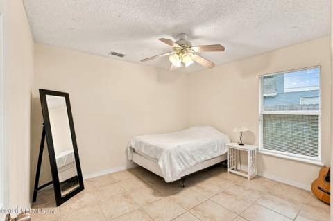 12333 Glenn Hollow Drive, Jacksonville FL - photo 22 of 40