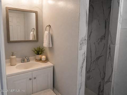 8004 Delaware Avenue, Jacksonville FL - photo 7 of 10