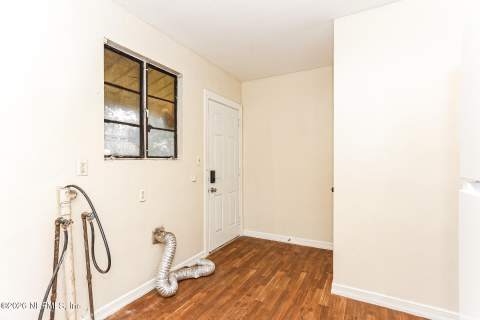3302 College Street, Jacksonville FL - photo 9 of 18