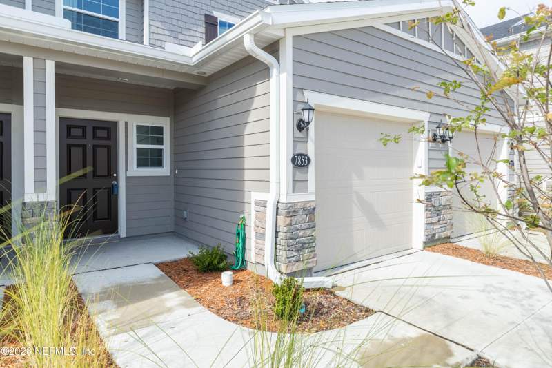 2 bedroom Townhouse at 7853 Merchants Way, Meadows At Oakleaf, Jacksonville — photo 4