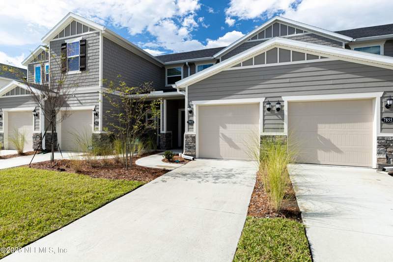 2 bedroom Townhouse at 7853 Merchants Way, Meadows At Oakleaf, Jacksonville — photo 3