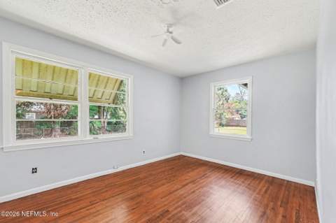 6159 Autlan Drive, Jacksonville FL - photo 18 of 33