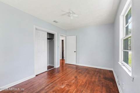 6159 Autlan Drive, Jacksonville FL - photo 23 of 33
