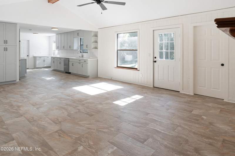 3 bedroom Single Family Residence at 5472 Running Creek Lane, Julington Crossing, Jacksonville — photo 3
