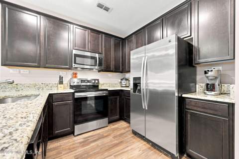 1545 Landau Road, Jacksonville FL - photo 10 of 46